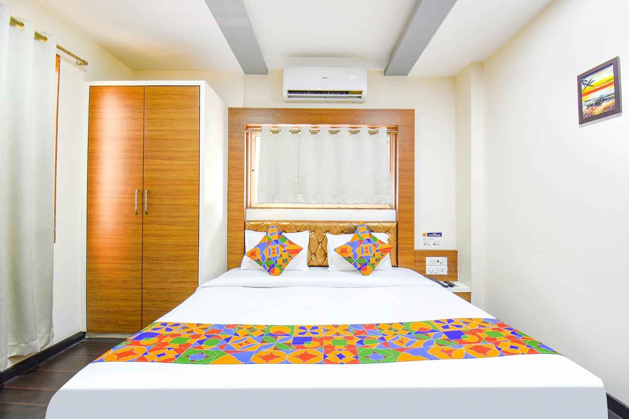 FabHotel Corporate Guestline Pimpri-Chinchwad Exterior foto